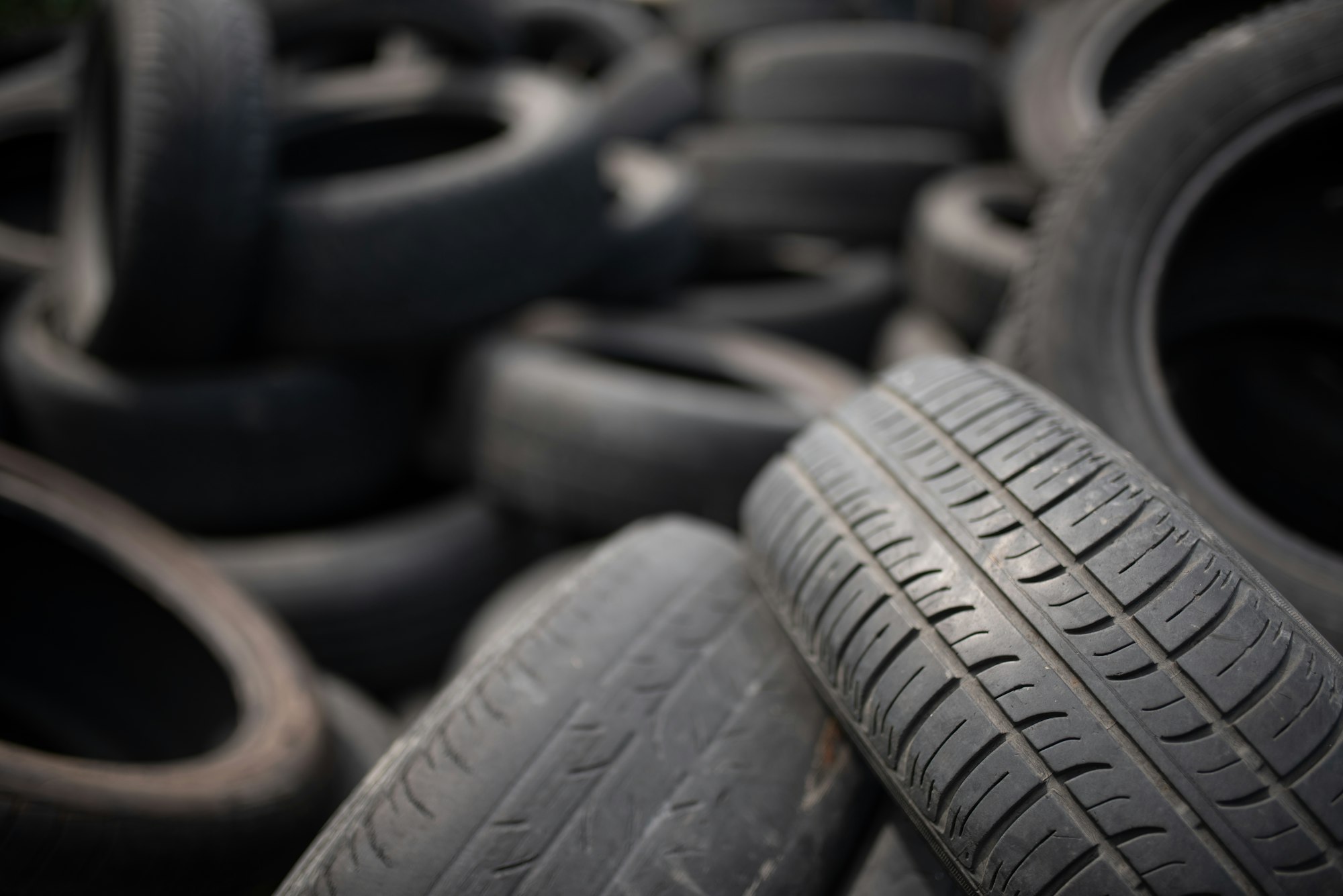 Industrial landfill for the processing of waste tires and rubber tyres.